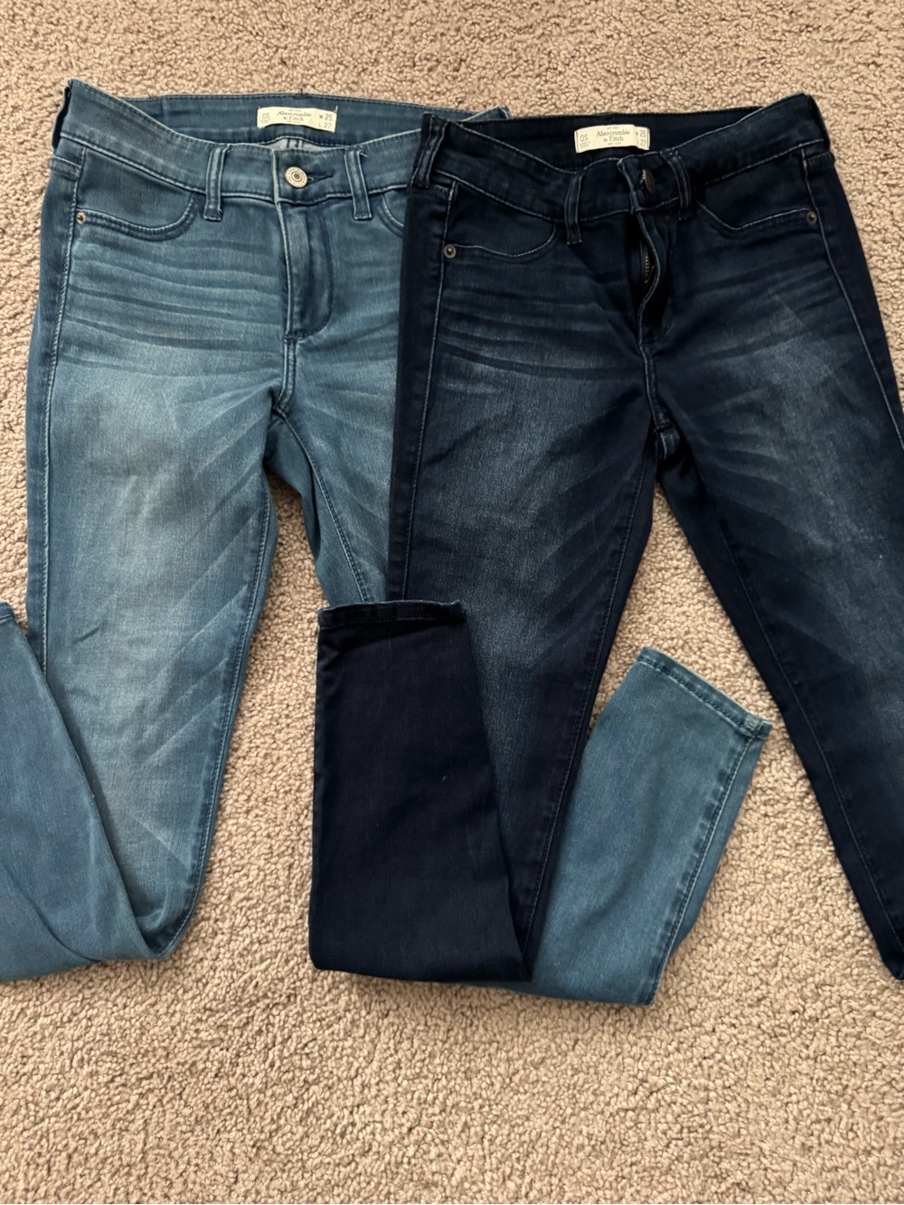 Abercrombie & Fitch Two-Pack Skinny Jeans - Light Blue & Dark Blue